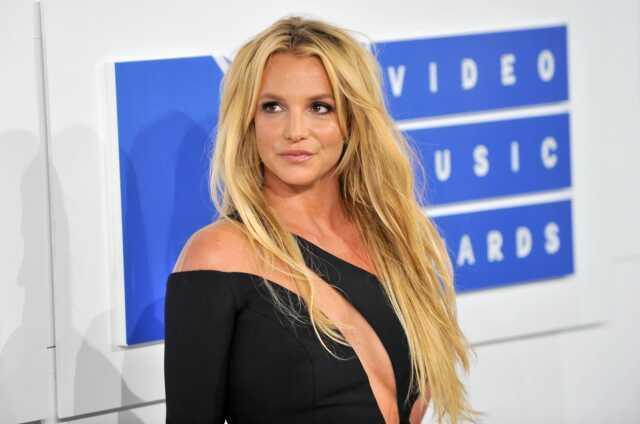 Britney Spears'in babasının bacağı enfeksiyondan dolayı kesildi