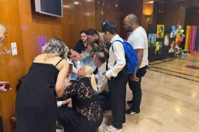 Cemal Reşit Rey Konser Salonu nerede? Hangi okul öğrencilerin üzerine dev ekran düştü?