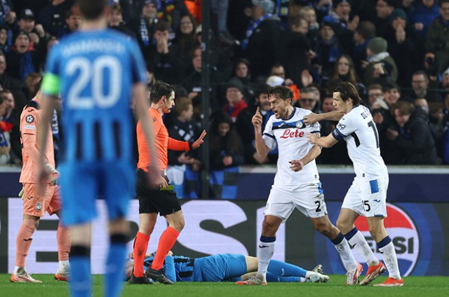 UEFA Şampiyonlar Ligi play-off turunda yaşanan tartışmalı maç