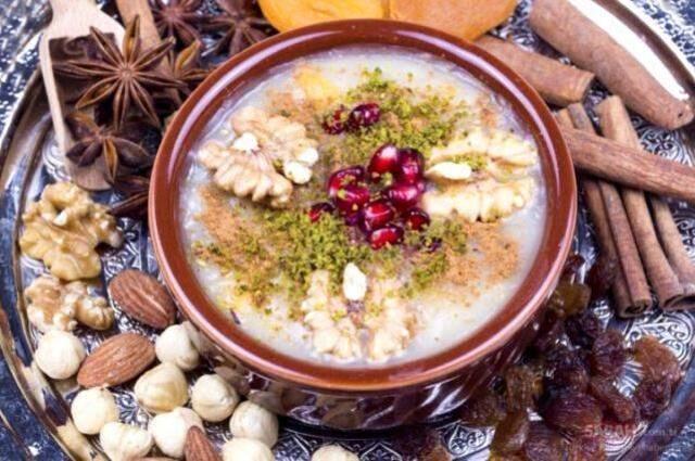 Rüyada aşure görmek ne anlama gelir? Rüyada aşure yaptığını görmek nedir? Rüyada aşure yediğini görmek, rüyada aşure malzemesi görmek nedir?