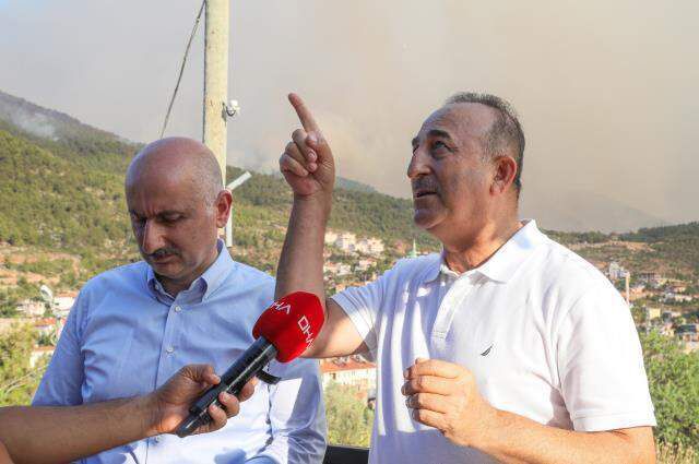 Dışişleri Bakanı Çavuşoğlu: Fransa ve Yunanistan yardım taleplerini geri çekti
