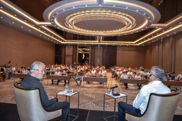 İnegöllü mobilyacılardan sektörün geleceği için birlik mesajı: Farklı ülkelerde pazar oluşturmalıyız