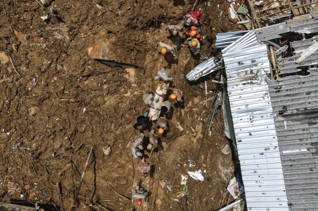 Brezilya'da meydana gelen sel ve toprak kayması felaketinde bilanço ağırlaşıyor: 117 ölü, 100 kayıp