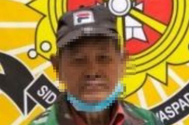 90 yaşındaki emekli adam, sokakta bir kadınla cinsel ilişkiye girerken görüntülendi