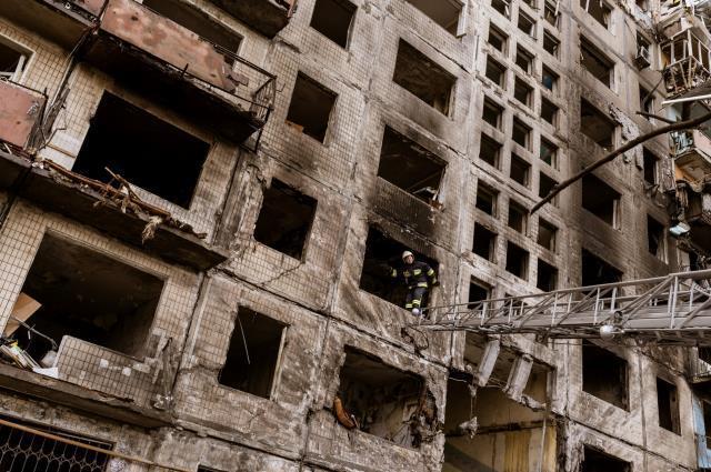 Savaşın 19. gününde başkent Kiev'e 2 ağır darbe! Can kayıpları var, bölge enkaz halde