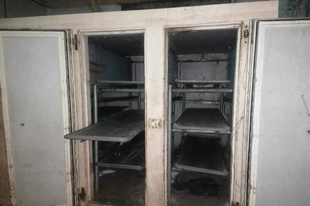 Yoldan geçerken fark ettikleri harabe eve giren gençler, içeride gördüklerine inanamadı