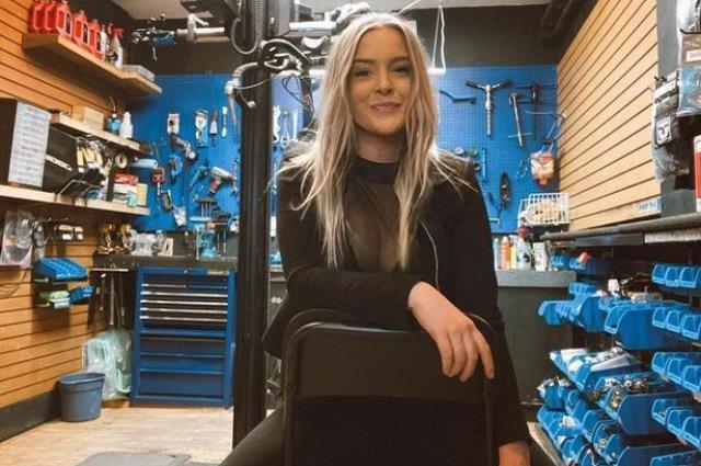 5 ay komada kaldı, uyandığında telefonuna gelen mesaj yüzünden dünyası başına yıkıldı