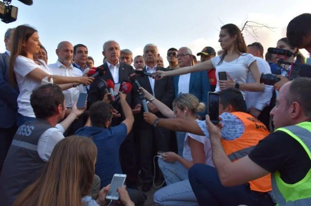 Marmaris yangınında 2. gün! Havadan müdahale 27 helikopter ve 14 uçakla yeniden başladı