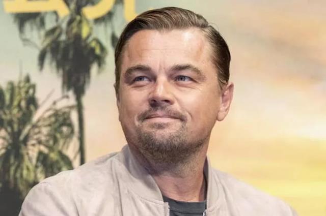 Aşk yaşadıkları konuşulan Leonardo DiCaprio ve Gigi Hadid, sarmaş dolaş görüntülendi
