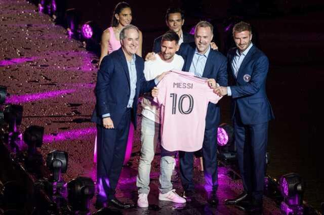 Dünya futbolunda eşine az rastlanır karşılama! Lionel Messi, ABD'yi salladı