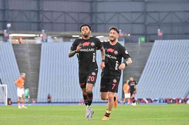 VavaCars Fatih Karagümrük - Galatasaray maçından kareler!