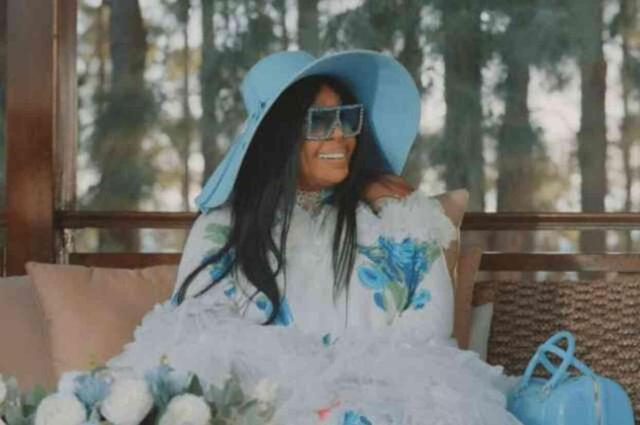 Dünya Güzellerim Tatilde 2. Bölüm fragmanı izle! Dünya Güzellerim Tatilde yeni bölüm tanıtımı yayınlandı mı?