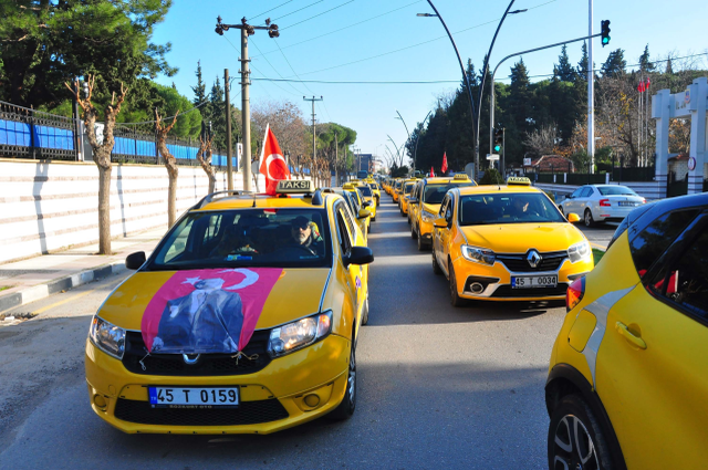 Türkiye'nin konuştuğu taksici o anları anlattı: Refleksimle kendimi kurtardım, başımı da kesebilirdi