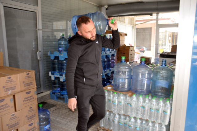 Suda petrol çıktı,