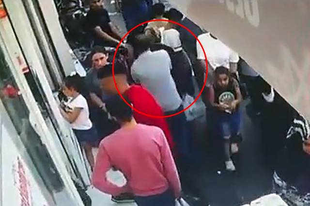 Kadının çantasındaki parayı çaldı, 'Dayanamadım' dedi