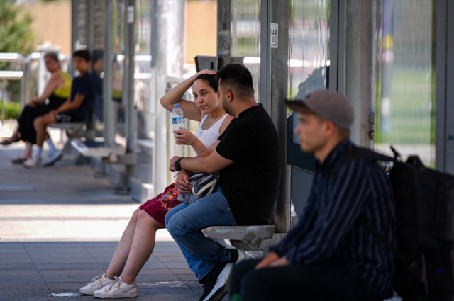 Sıcaklıklar 12 derece artıyor, orman yangını riski en üst seviyede