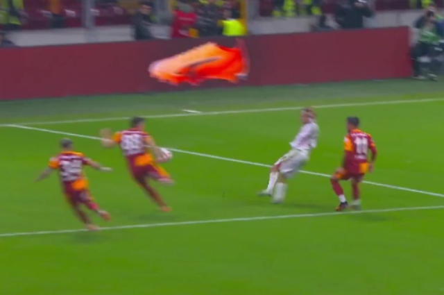 Okan Buruk, Samsunspor'un penaltı beklediği pozisyonu yorumladı