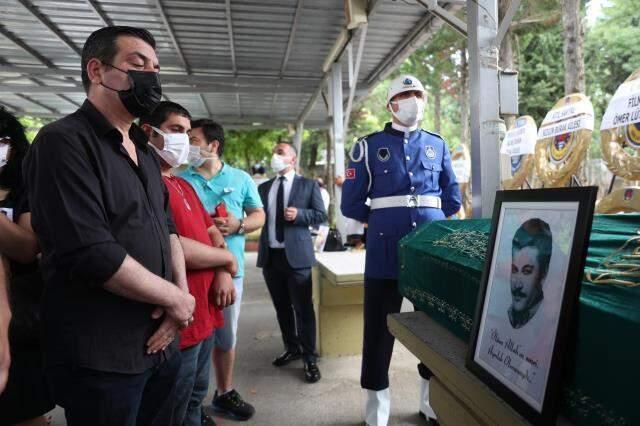 Kartal Tibet son yolculuğuna uğurlanıyor! Sevenleri, Yeşilçam'ın unutulmaz oyuncusunu yalnız bırakmadı