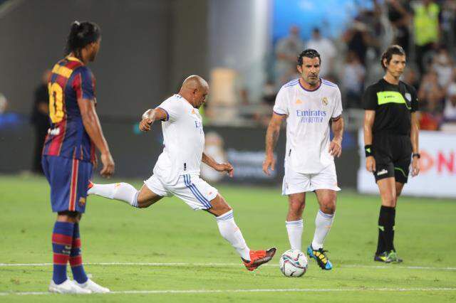 Kimler forma giymedi ki! Efsanelerin El Clasico'sunda kazanan Real Madrid oldu