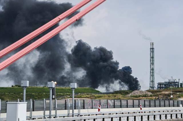 Almanya'da kimya tesisinde patlama! Çok sayıda yaralı var, 5 çalışan kayıp