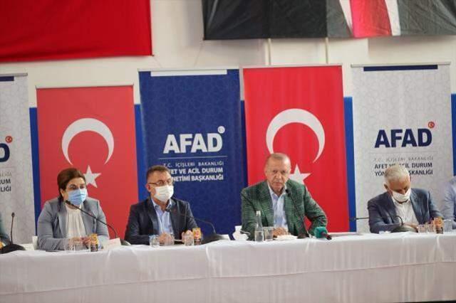 Yangın felaketiyle sarsılan Türkiye'ye 4 ülke yardım elini uzattı