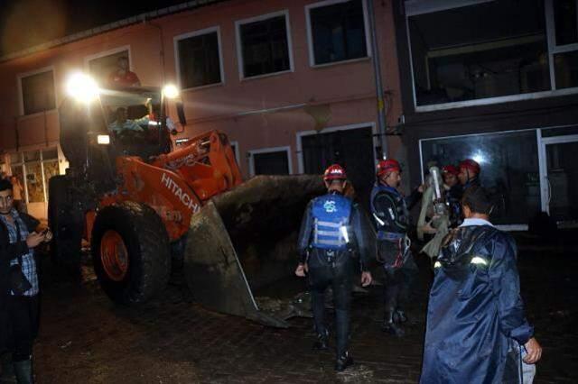 Selin vurduğu Bozkurt'ta yıkım çok büyük! Felaketin büyüklüğü fotoğraf karelerine yansıdı