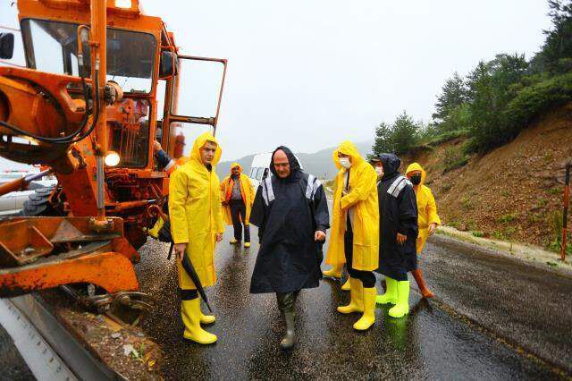 Son Dakika: Kastamonu'da bilanço ağırlaşıyor! Sel sularına kapılarak hayatını kaybedenlerin sayısı 4'e yükseldi