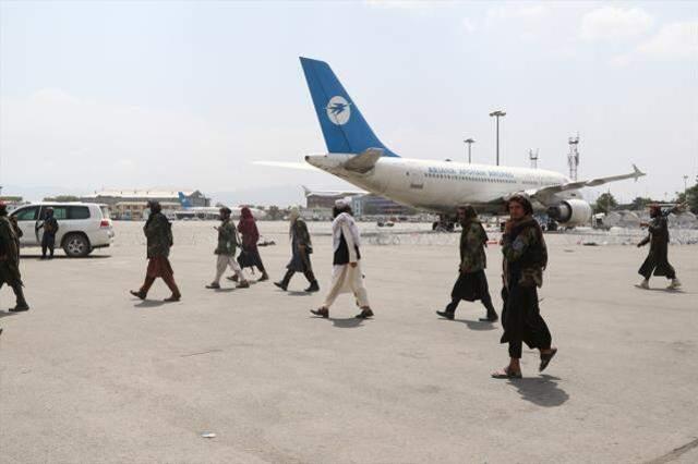 ABD'nin terk etmesinden sonra Taliban'ın kontrolüne geçen Kabil Havaalanı'nı Türk basını görüntüledi