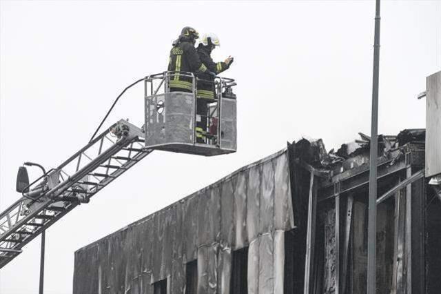 İtalya'da düşen küçük uçakta 8 kişi öldü