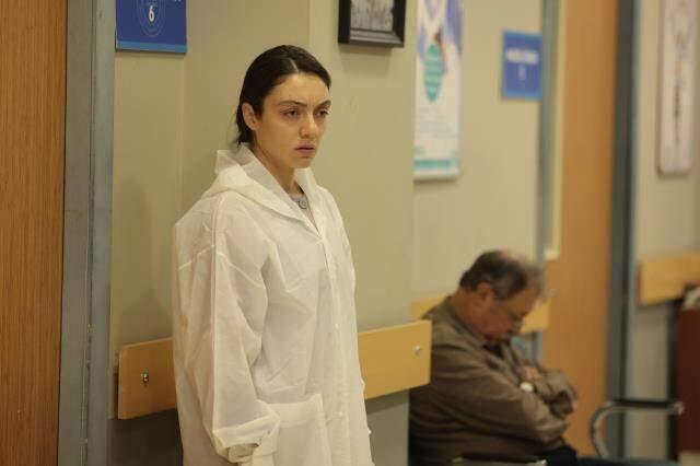 Masumlar Apartmanı'nın 41. bölümünden 2. fragman yayınlandı! Gülben, isteme anında altına kaçırıyor