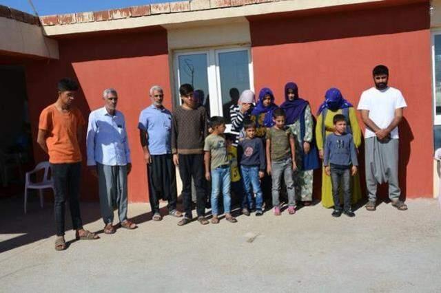 İki ailenin kanlı kavgası, soyadları aynı olan 12 ailenin hayatını kararttı! 160 kişi köyünü terk etmek zorunda kaldı