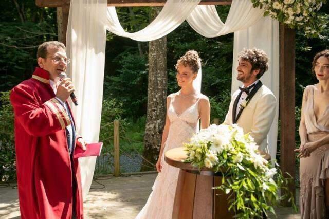 Taner Ölmez ve Ece Çeşmioğlu çifti ilk bebeklerini bekliyor! Güzel haber fotoğraf detayıyla ortaya çıktı