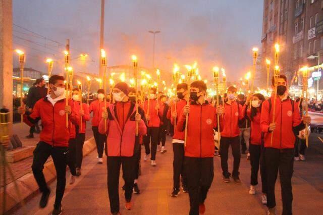 Cumhuriyet Bayramı coşkusu! 29 Ekim tüm yurtta kutlanıyor