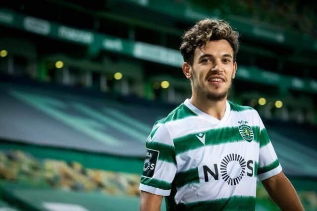 Sporting'e karşı mücadele eden Beşiktaş orta sahasının yaş ortalaması tam 105