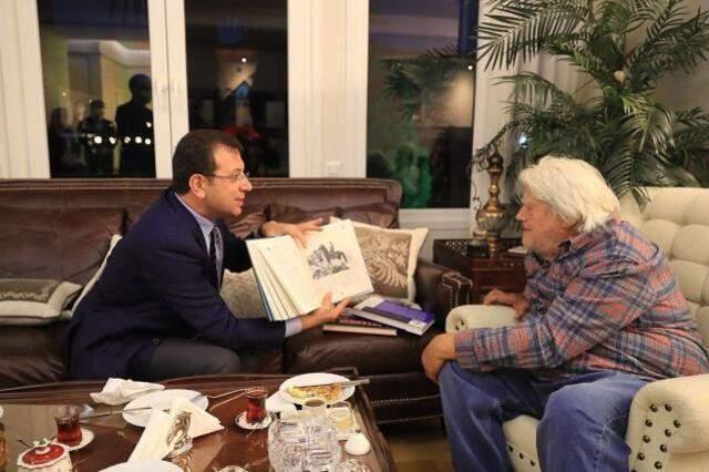 İBB Başkanı İmamoğlu, Yeşilçam'ın efsanesi Cüneyt Arkın'ı ziyaret etti
