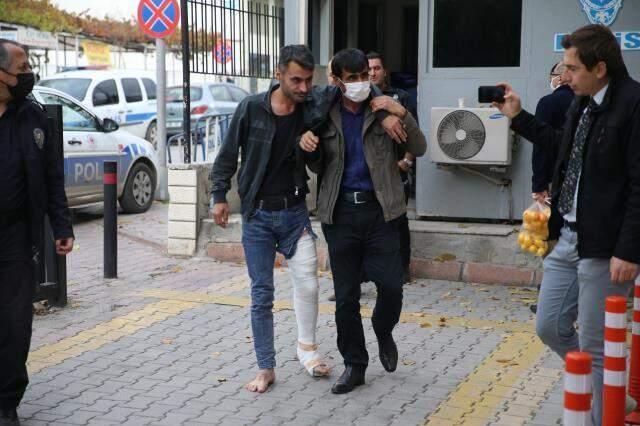 Son Dakika: Malatya'da iki katlı binanın çökmesine ilişkin yürütülen soruşturmada gözaltına alınan 4 kişiden 3'ü tutuklandı