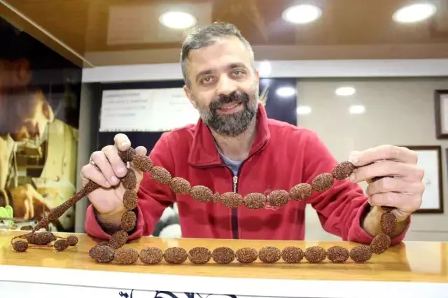 Bu tespihin dünyada eşi benzeri yok! Sivaslı usta 27 bin dolarlık teklifi reddetti