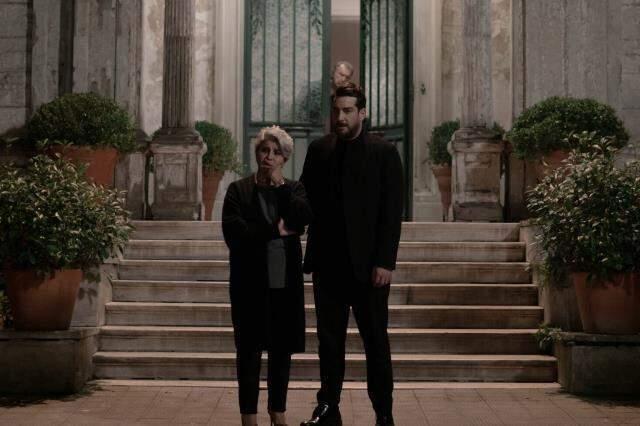 Camdaki Kız'da gerçekler ortaya çıktı! Nalan, Sedat ve Cana'nın ihanetini öğrendi