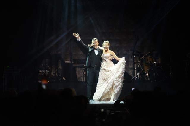 Gökay Kalaycıoğlu ve Melike Öcalan'dan Peri Masalı! Danslarıyla dakikalarca ayakta alkışlandılar