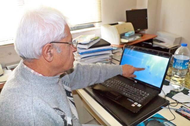 Denizin dibinde heyecanlandıran anlar! Balıkların yaptığı hareket Türk profesörü mest etti