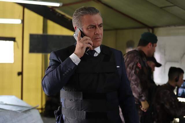 Teşkilat'ta nefes kesen sahne! Serdar, kusursuz bir planla Zehra'yı kurtardı