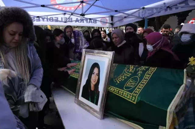 Anneannesinin Dilara Yıldız'a yaktığı ağıt yürek dağladı: Katiline mi aşık oldun yavrum