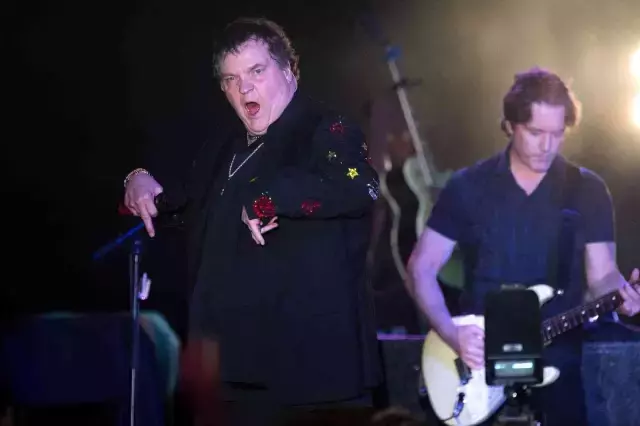 ABD'li ünlü şarkıcı Meat Loaf 74 yaşında hayatını kaybetti