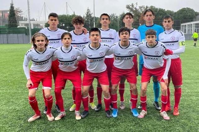 İzleyenler Barcelona zannetti! Altınordu'nun gençlerinden değil Süper Lig, Avrupa'da benzerine az rastlanır gol