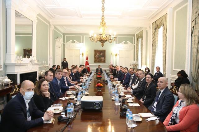 Son dakika haber! Bakan Nebati, Londra'da bankacı ve üst düzey yöneticilerle bir araya geldi