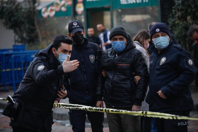 Güngören'deki yangında ölü sayısı 5'e çıktı! İnceleme yapılan binada 1 kişinin daha cansız bedeni bulundu