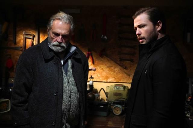 Yıllar sonra ekrana dönen Haluk Bilginer, Baba dizisindeki performansıyla alkış topladı