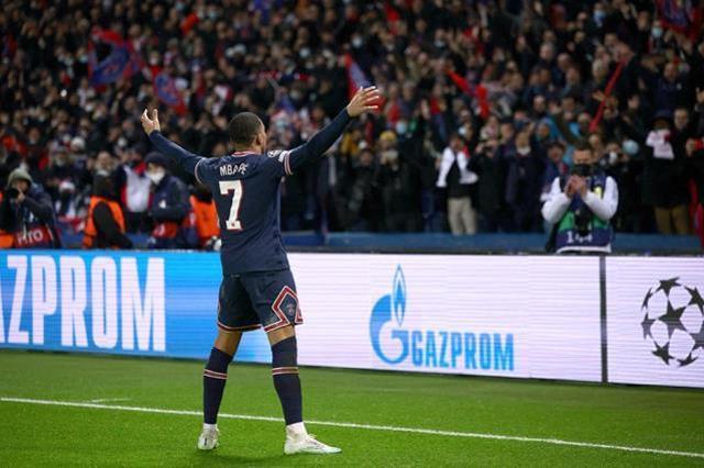 Cumhurbaşkanı bile ikna edemedi! Mbappe, tarihin en pahalı oyuncusu olmak istemiyor