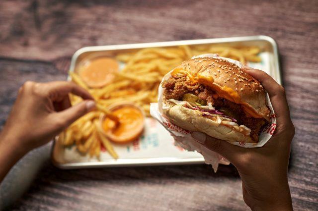 Pandemi, kriz dinlemedi 12 ayda 21 yeni şube 2 fabrika açtı