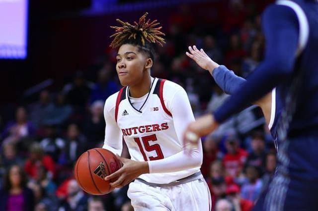 Dünyaya rezil olduk! Kadın basketbol takımının soyunma odasında yaşananlar pes dedirtti